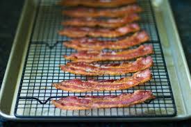 Make The Perfect Crispy Flat Bacon Using A Cooling Rack Http M Forkly Com Food Hacks Make The Perfect Crispy Flat Bac Bacon In The Oven Baked Bacon Cooking
