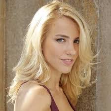 Lindsay Sawyer's Instagram, Twitter & Facebook