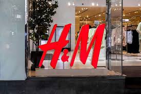 H&M: A Fashion Destination in Greece