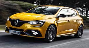 2019 Renault Megane Rs Trophy Priced From 31 810 Otr In The Uk Carscoops Renault Megane Renault Trophy