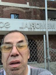 A 1978 Middletown New York High School🏫in Middletown a Senior class  picture of Richard Hatch of the Middletown High School in 1978 Middletown  New York High School🏫in Middletown New York RIP￼🪦  #GrowinguplivingandgoingtoMiddletownNewYork