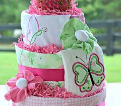 If you like you can remove the rubber bands for a. How To Make A Diaper Cake The Easy Way Tulamama