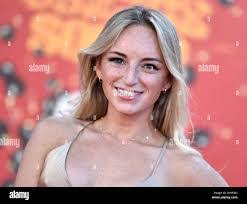 Emily Scher's Instagram, Twitter & Facebook