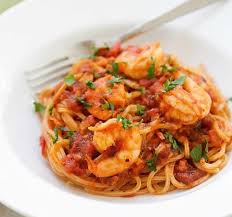 Spaghetti Aux Crevettes Sauce Tomate Au Thermomix Spaghetti Aux Crevettes Crevette Sauce Tomate Crevettes Thermomix