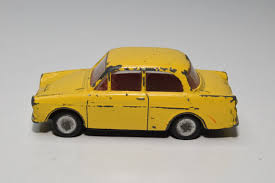 Image result for Golden Yellow 1999 DAF