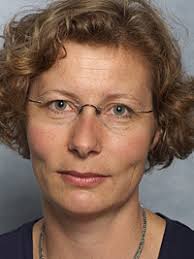 Helle Katrine Knutsen