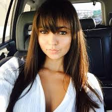 Shannon Roberson's Instagram, Twitter & Facebook