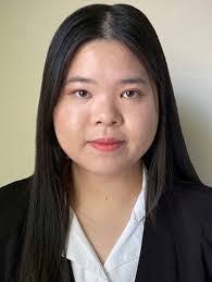 Michelle Mcelhannon's Instagram, Twitter & Facebook