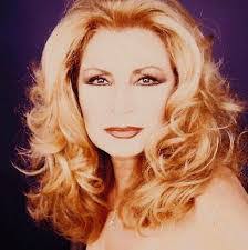 Mary Casanas's Instagram, Twitter & Facebook