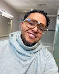 Jeff Hash's Instagram, Twitter & Facebook