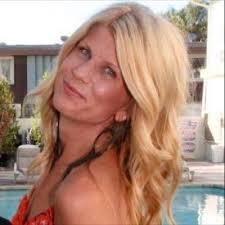 Lori Marx (@loridee825)