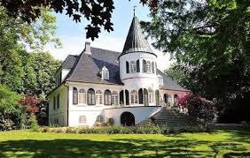 Entdecke 207 anzeigen für haus kaufen lauenburg zu bestpreisen. Jagdschloss Kulpin In Herzogtum Lauenburg Holzhaus Kaufen Holzhaus Alte Villen