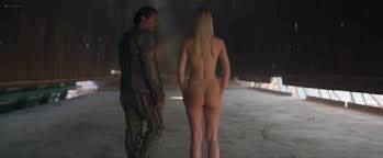 Suki Waterhouse nude in Future World (2018) - Celebs Roulette Tube