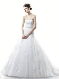 Blue By Enzoani Dabra Size 6 8 Romantic Tulle And Lace Gown Was 1700 You Pay 900 Enzoani Wedding Dresses Wedding Dresses Wedding Dress Styles