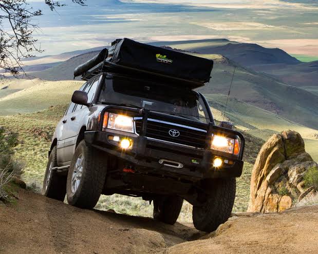 Toyota Land Cruiser Hire Rwanda | Best 4x4 Rental – Kigali Cars