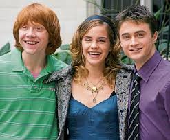 The actress got her breakthrough role as a child in the hugely successful harry potter film franchise. Happy Birthday Emma Watson Nurtinger Zeitung