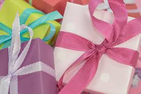 Per il novantesimo compleanno che fiore si regala? Cosa Regalare Al Compleanno Per I 90 Anni Notizie It