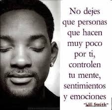 No dejes que las personas que no son importantes para ti controlen tu  mente, tus sentimientos y tus emociones. Sé FUERTES!