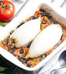 Kalamaria Gemista Me Pligoyri Saltsa Ntomata Elies Kai Kapparh Recipe Greek Cooking Greece Food Greek Recipes