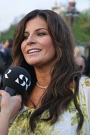 Snygga foton på vår vackra sångfågel carola häggkvist. Carola Haggkvist Wikipedio