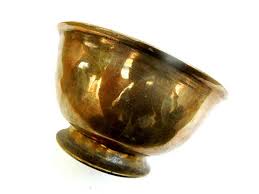 Antique Rare Bell Metal Kumba It S Speciality Is Milk If Kept In It Will Retain Freshness Without Turning Sour Antiques Antique Collection Metal Butter milk should not be kept in brass vessel because,1.