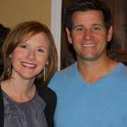 Kelly Hentges's Instagram, Twitter & Facebook