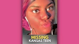 Carma Harris's Instagram, Twitter & Facebook