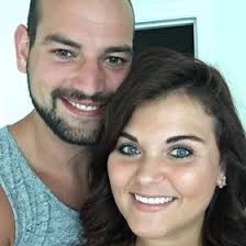 Ashley Farris (ashleyyyfarris)