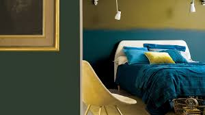 Cat dinding kamar tidur 2 warna hijau. Gradasi Warna Kuning Emas