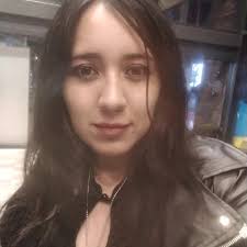 Soy de Chihuahua México, amo el heavy metal y las motos, manejo moto en  honor a Rob Halford de Judas Priest Mi Instagram: Jesica.urbina.98 🖤🖤