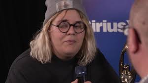 Retour à la page d'accueil gala. Premier Gala De L Adisq 2017 Safia Nolin Youtube