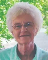 Karen Macy's Instagram, Twitter & Facebook