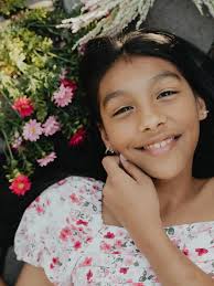 Tracy Navarro (@tracymari) • Threads, Say more