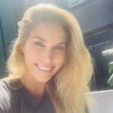 Kate Pullinger (@PullingerKate)