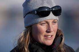 Sam Davies's Instagram, Twitter & Facebook