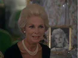 Il tenente Colombo torna su Sky Arte: dalla moglie misteriosa agli esordi  di uno sconosciuto Spielberg, 12 cose che non sapete sulla serie