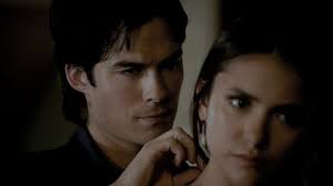 Relacionamento de Elena Gilbert e Damon Salvatore👑
