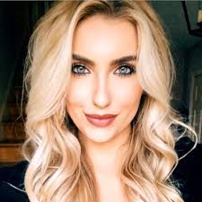 Taylor Giles (@SraTaylorSpring)