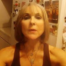 Iona Passik's Instagram, Twitter & Facebook