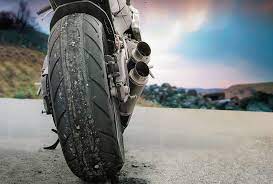 Le contrôle technique sera obligatoire en 2023 pour les motos C02 Hkhimpzvlm