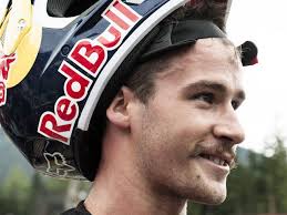 Steve Smith, 'The Canadian Chainsaw,' passes away at 26