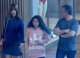 No instagram, a apresentadora da globo postou. Ana Furtado Passeia Com Boninho E Filha Por Shopping No Rio Quem Quem News