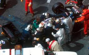 Umso ärgerlicher, dass es im qualifying für red bull nicht gut lief. Formel 1 Karl Wendlinger Uber Monaco Crash Schumacher Vettel Und Senna