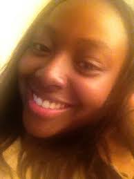 Faye Clement's Instagram, Twitter & Facebook