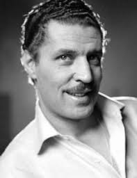 Who is Tempest Storm dating? Tempest Storm boyfriend, husband