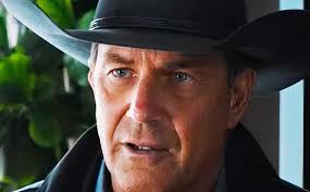 Milly Alcock, Meghann Fahy & Sirens Main Cast's Ages Explained (& How Their  Characters Compare)