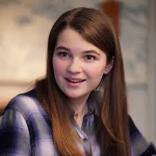 Rachel Glosser's Instagram, Twitter & Facebook