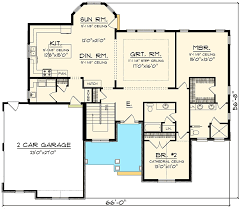 These side entry garage house plans include all kinds of homes (luxury, ranch, etc.) while ensuring you retain a fashionable side entry garage. Pin On For The Home