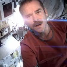 Astronaut ends odyssey with out of this world version of Space Oddity