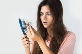 تفسير رؤية حلم تساقط الشعر في المنام موسوعة vitamins for hair loss vinegar for hair oil for hair loss